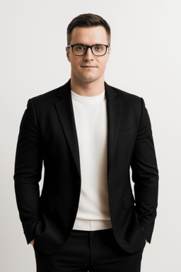 Юрий Добронравов